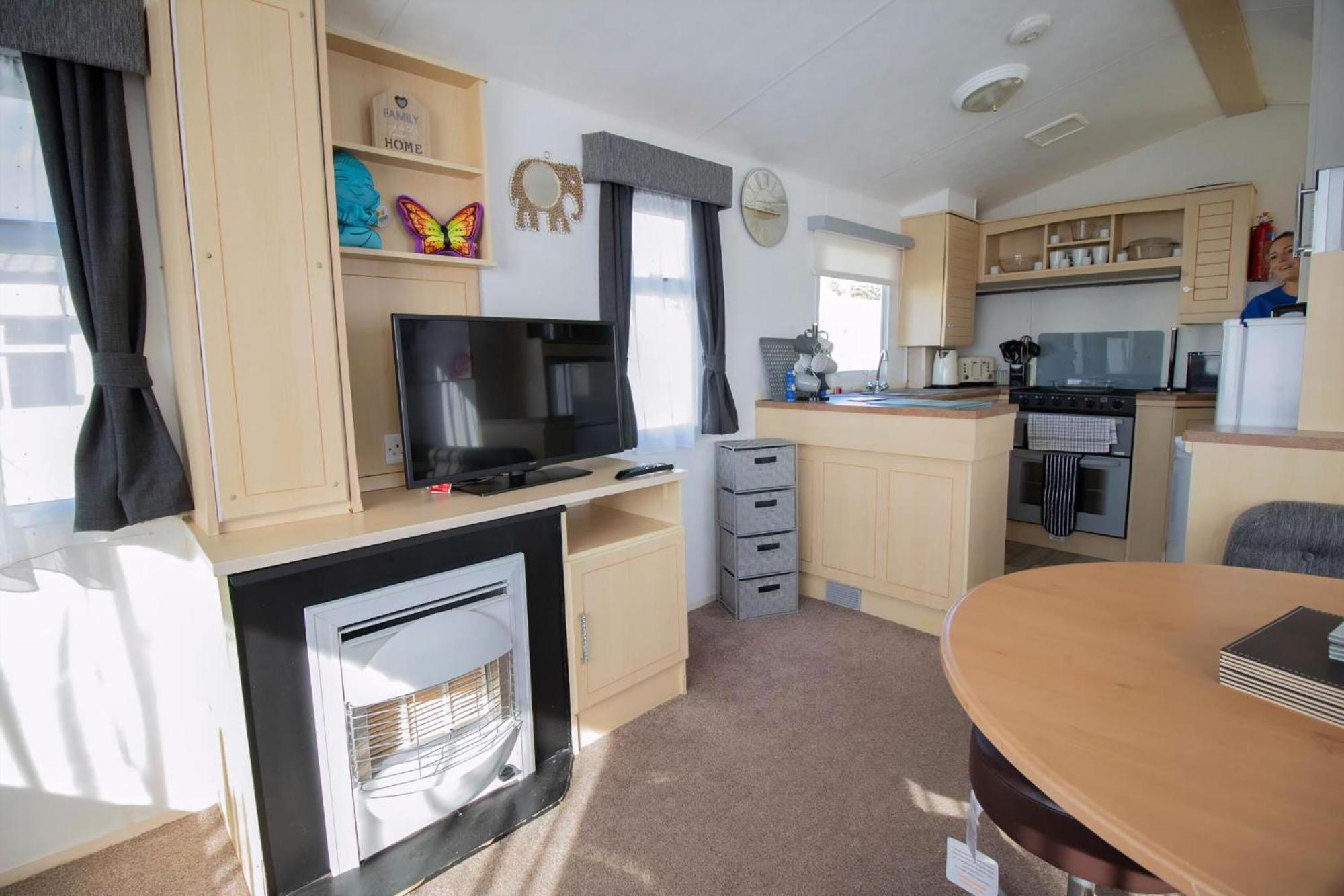 Great 8 Berth Caravan For Hire In Skegness Ref 33069F 外观 照片