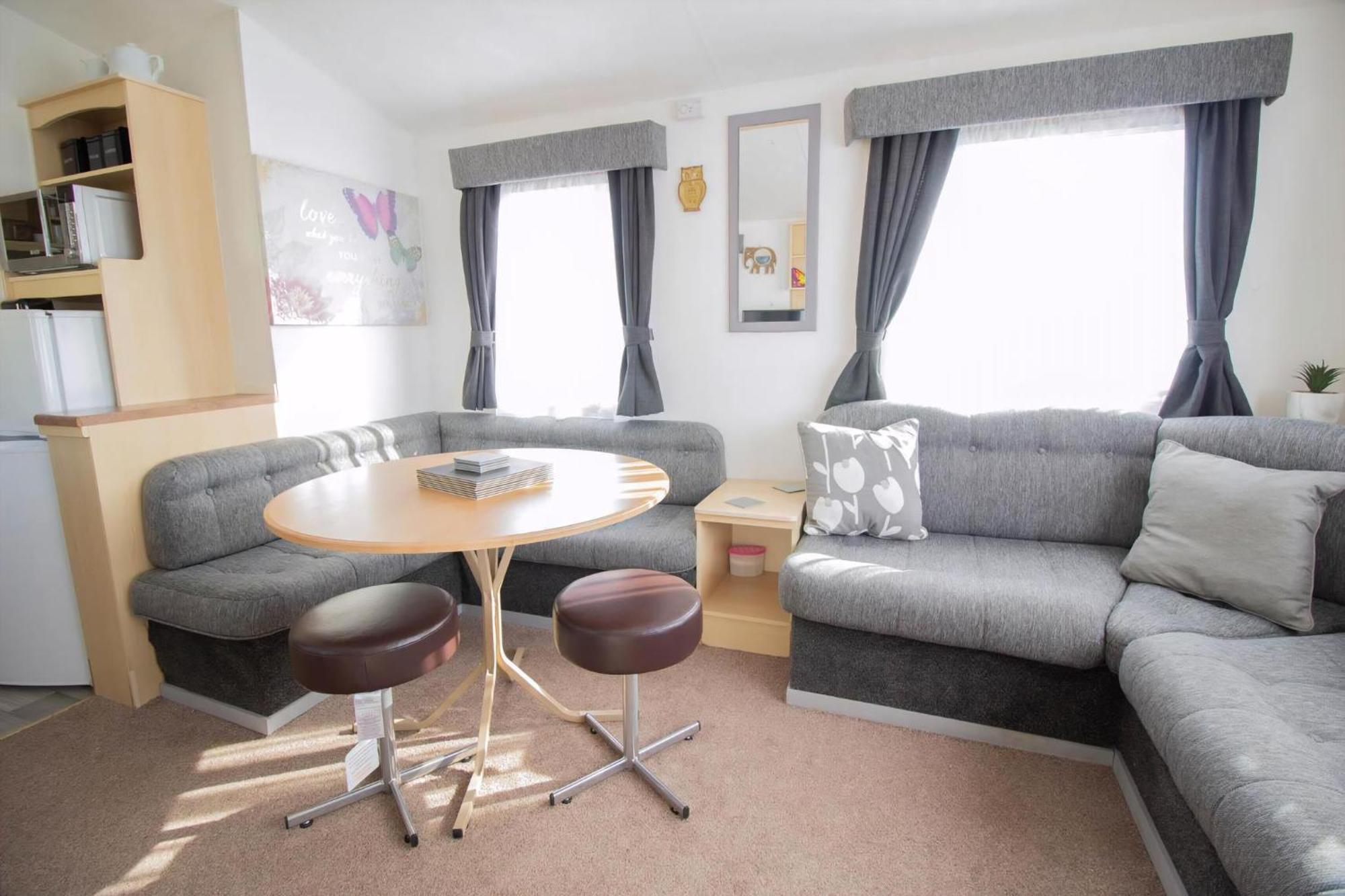 Great 8 Berth Caravan For Hire In Skegness Ref 33069F 外观 照片
